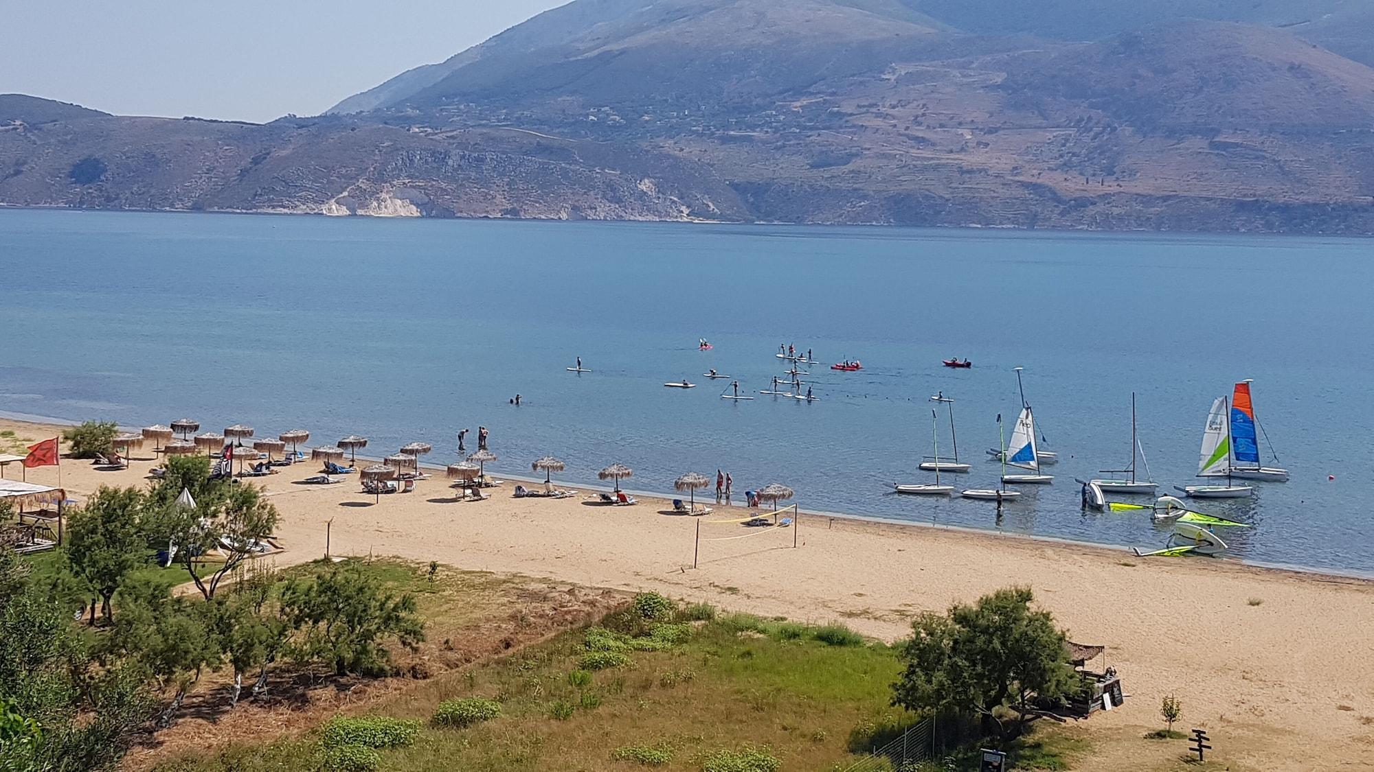 Lazaratos Hotel Kouvalata Kültér fotó
