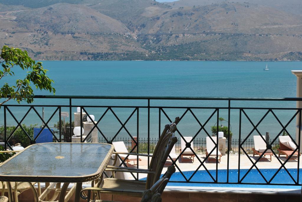 Lazaratos Hotel Kouvalata Kültér fotó